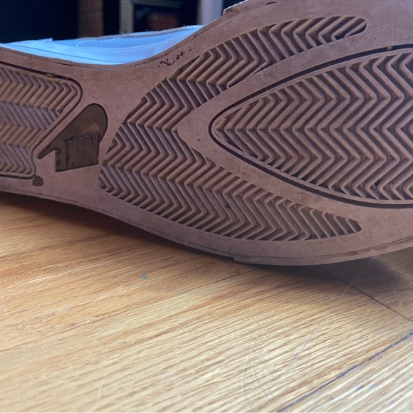 Nike Women’s Court Sneakers - Picture 5 of 6